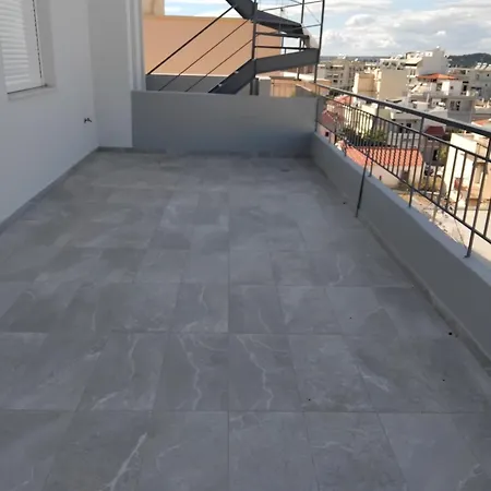 Studio Penthouse Charm Apartment *
